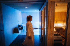 1 bedroom, travel crib, WiFi, bed sheets