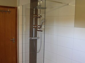 Unclassified image, 2 of 27, button