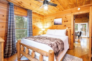 2 soverom, strykejern/-brett, wi-fi (inkludert) og sengetøy