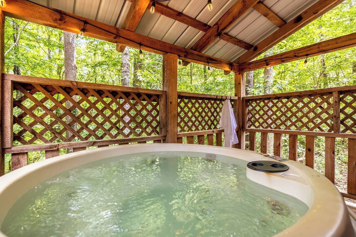 Bain à remous extérieur
