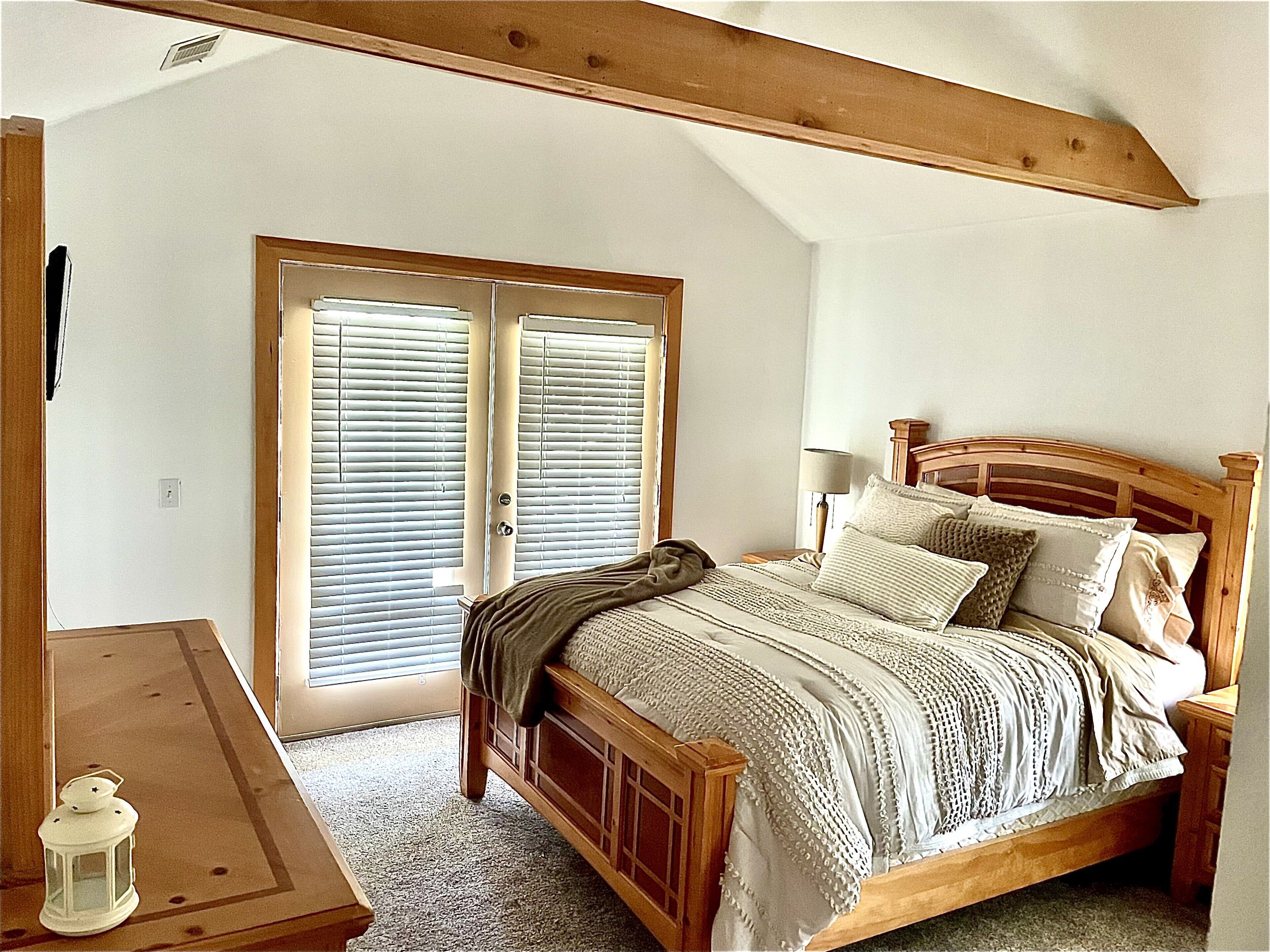 4 habitaciones, tabla de planchar con plancha y wifi gratis 