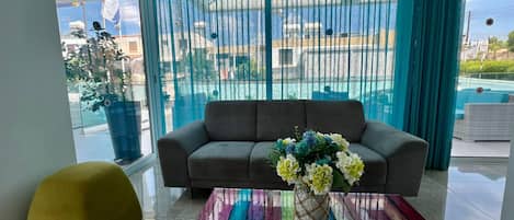 Sala de estar en el lobby