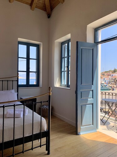 Design renovated historic house