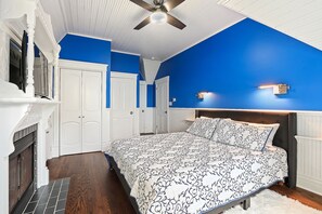 5 bedrooms, iron/ironing board, free WiFi, bed sheets