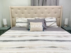 3 bedrooms, desk, iron/ironing board, travel crib - Coastal Casa~Walk to Beach~Pet Friendly~Boat & Golf Cart Rentals~3BR/2Bath (Riveria Beach)