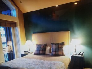 Room - Ski in/ski out lodge in BeaverCreek Village available Jan.23-Jan.30,2027 only (avon)
