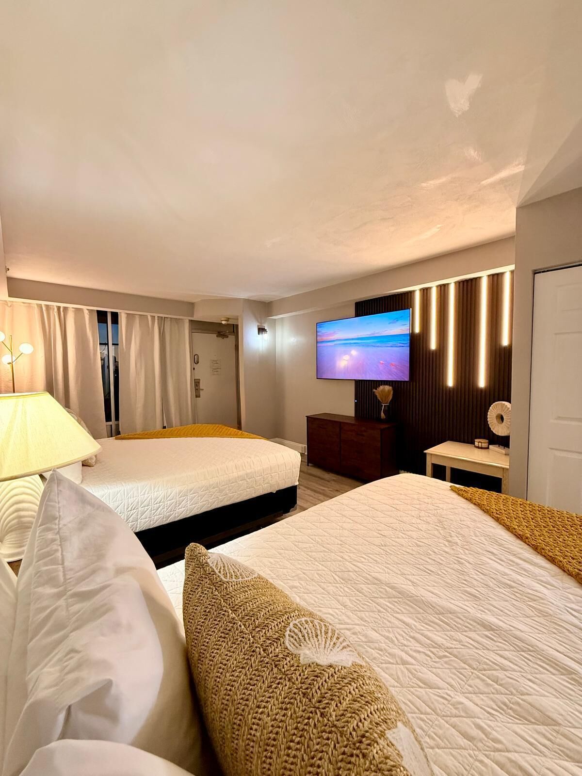 1 chambre, fer et planche à repasser, Wi-Fi gratuit, draps fournis