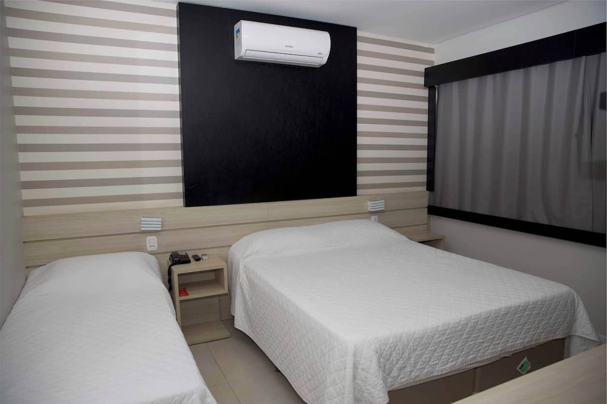 Family Room | 1 bedroom, minibar, desk, laptop workspace