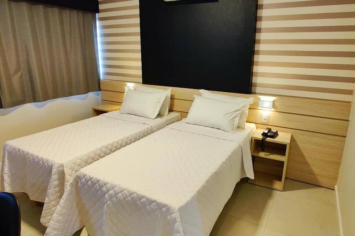 deluxe double or twin room | 1 bedroom, minibar, desk, laptop workspace