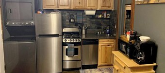 Studio getaway steps away from Big Sky Resort