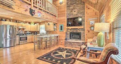 Mountain Cabin Getaway w/Hot Tub & Fire Pit!