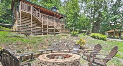 Mountain Cabin Getaway w/Hot Tub & Fire Pit!