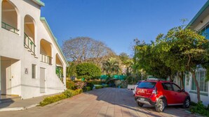 Ảnh chưa phân loại, 5 trong số 31 ảnh, nút