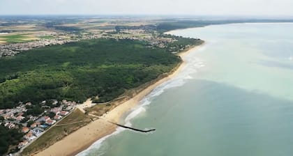 LocaJard Maison "Les FrĂ©gates" Tout Confort, Piscine, 140mÂČ, 5 chambres