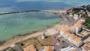 Accommodatie ligt op het strand