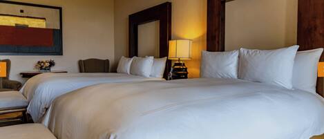 2 bedrooms, in-room safe, iron/ironing board, free WiFi