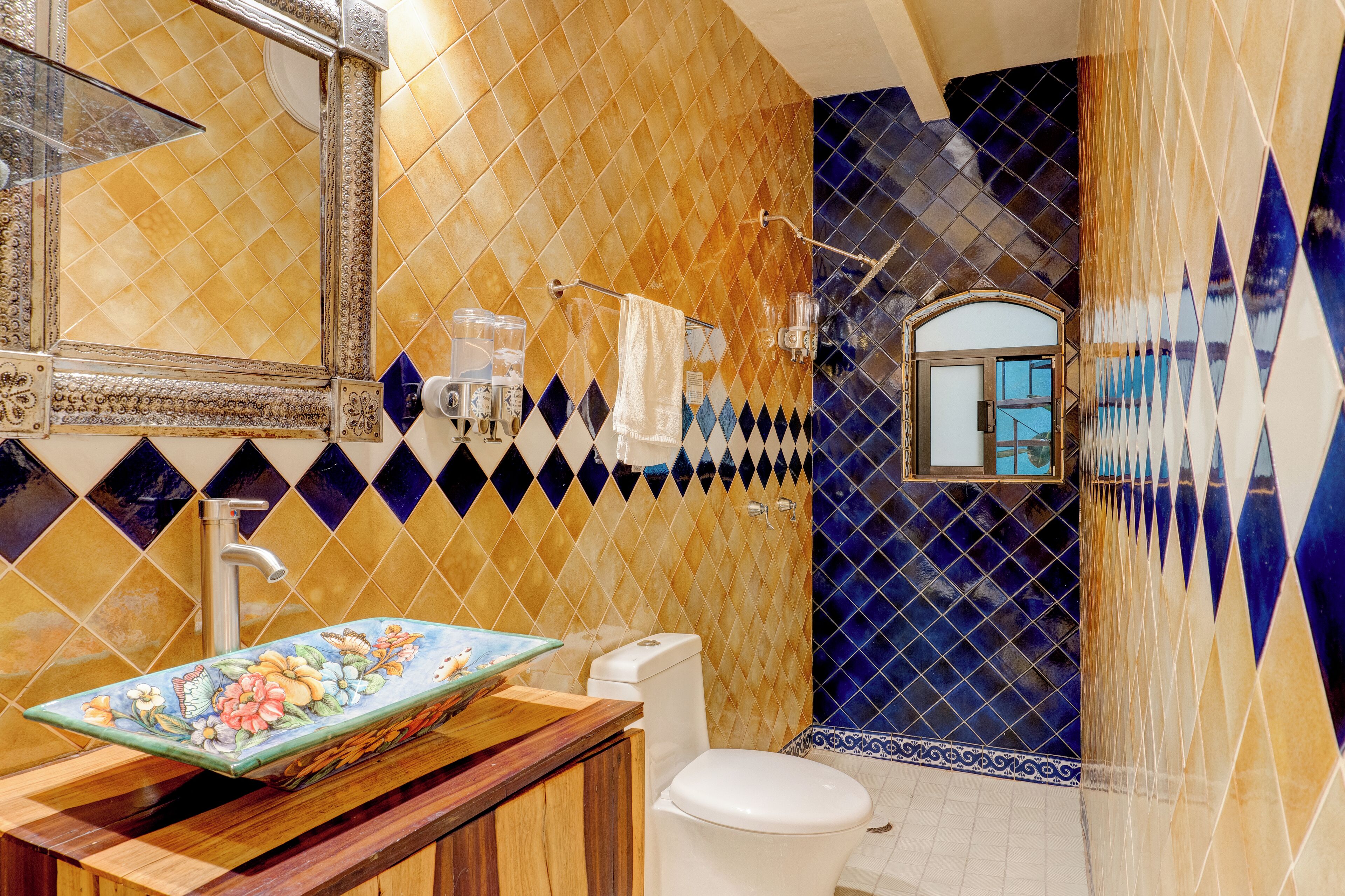 Photo - Casa de Colores