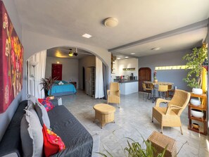 Studiosuite – deluxe | Sengetøy av topp kvalitet, individuelt dekorert og individuelt innredet