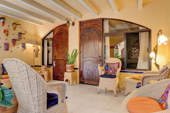 Exterior - Casa de Colores (Guanajuato)