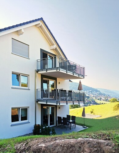 Apartment "Adlerhorst" in Black Forest with Balcony & Wi-Fi