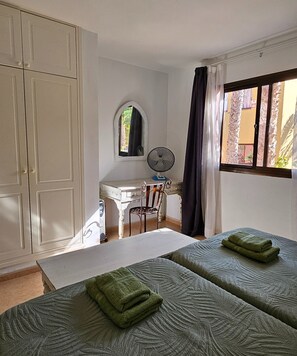 1 Schlafzimmer, Bügeleisen/Bügelbrett, Internetzugang, Bettwäsche