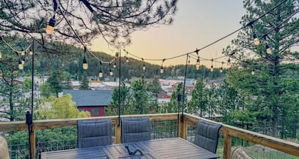 Great value! Great location! Located walking distance to downtown Hill City!
