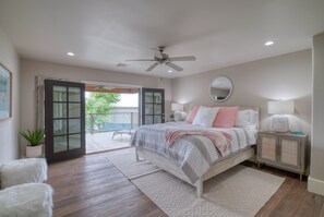 5 Schlafzimmer, Bügeleisen/Bügelbrett, kostenloses WLAN, Bettwäsche
