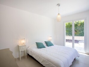 4 Schlafzimmer, Bügeleisen/Bügelbrett, WLAN