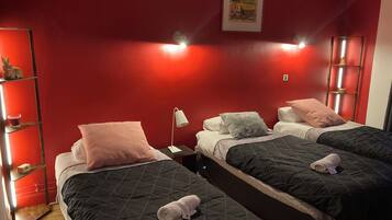 10 Schlafzimmer, kostenloses WLAN, Bettwäsche