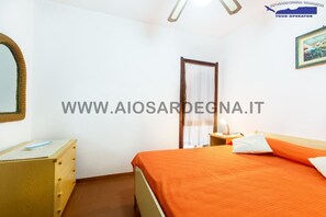 3 dormitorios, tabla de planchar con plancha, wifi