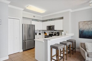 Studio (2 Bedrooms) | Interior - Tidewater 1413 (Panama City Beach)