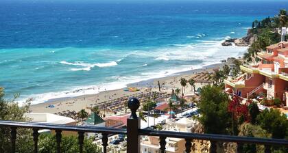 Villa 'Casa Alba' with Sea View, Wi-Fi and Air Conditioning