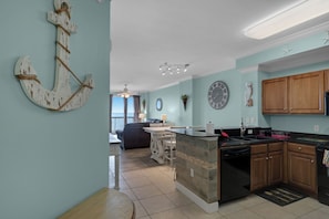 Interior - Sunrise Resort by BBG (Panama City Beach)