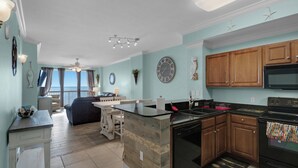 Interior - Sunrise Resort by BBG (Panama City Beach)