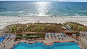 Outdoor pool - Sunrise Resort by BBG (Panama City Beach)