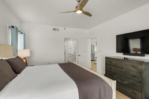 Studio (3 Bedrooms) | Interior - Sago Sands 302 - 2340381 (Santa Rosa Beach)