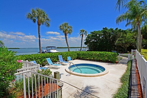 Harbor Villa Club 312 - 2016895