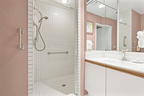 Studio (2 Bedrooms) | Interior - Harbor Villa Club 312 - 2016895 (Longboat Key)