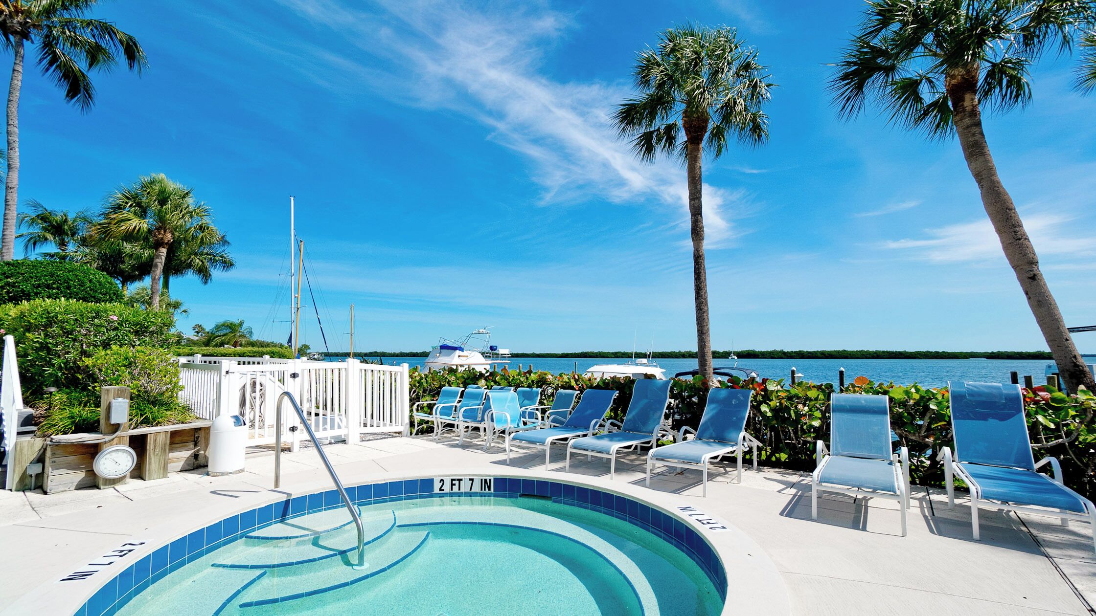 Studio (2 Bedrooms) | Interior