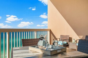 Estudio (3 Bedrooms) | Interior