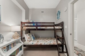 Estúdio (3 Bedrooms) | Parte interna