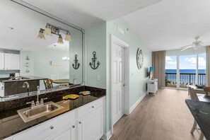 Studio (3 Bedrooms) | Innenbereich