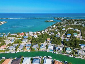 Luokittelematon kuva, 2 kautta 49, painike