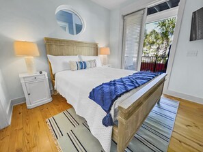 5 bedrooms, iron/ironing board, free WiFi, bed sheets