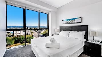 3 Schlafzimmer, Bügeleisen/Bügelbrett, Bettwäsche