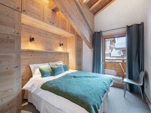 4 bedrooms, free WiFi