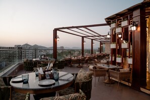 Restaurant - Regenta Central Udaipur (Udaipur)