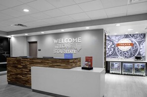 Reception - Hampton Inn & Suites Cedar Park North Austin (Cedar Park)