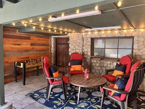 Interior - Peaceful Cabin:  Vintage Stove, Hot Tub, Walk To Town!!! (Idyllwild)