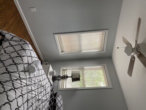 3 dormitorios, tabla de planchar con plancha, wifi y ropa de cama